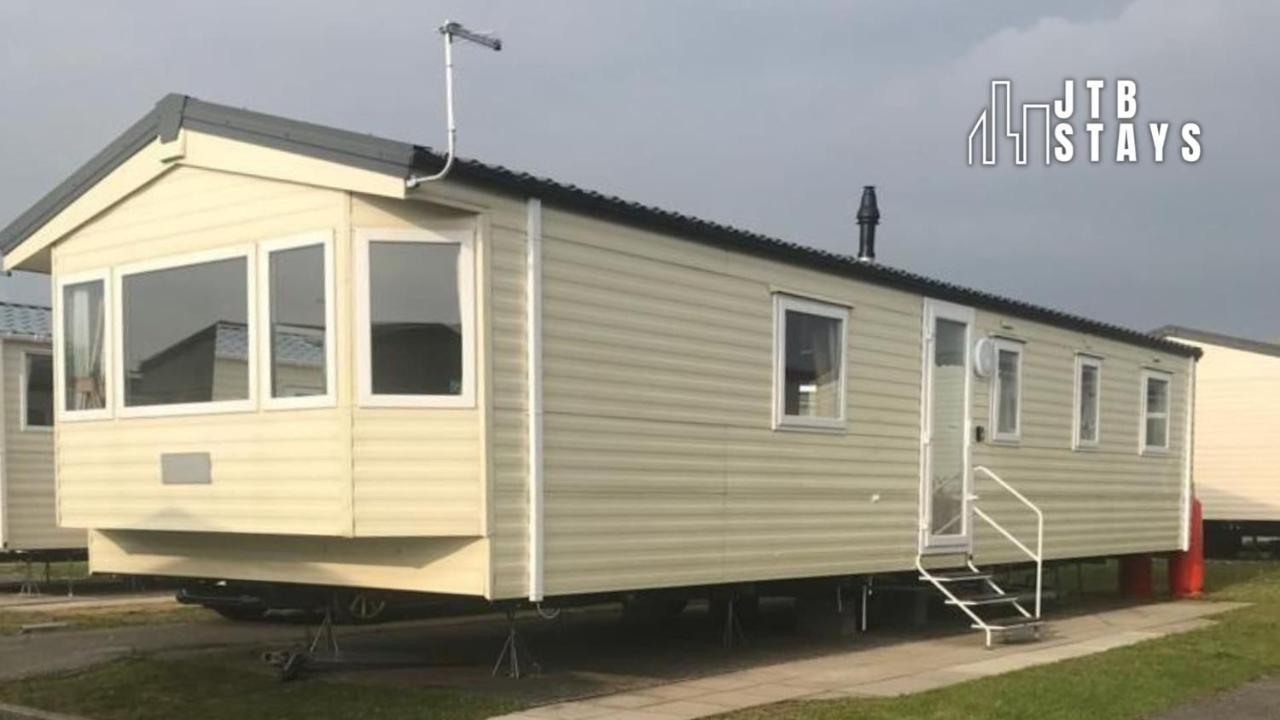 Spacious And Luxurious Caravan In Trecco Bay Porthcawl Exterior photo